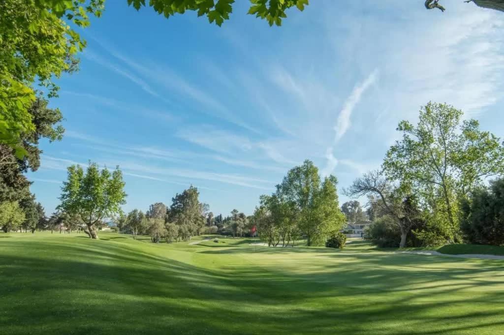 Appartement En Residence Pierre Et Vacance Au Golf Biscarrosse Εξωτερικό φωτογραφία
