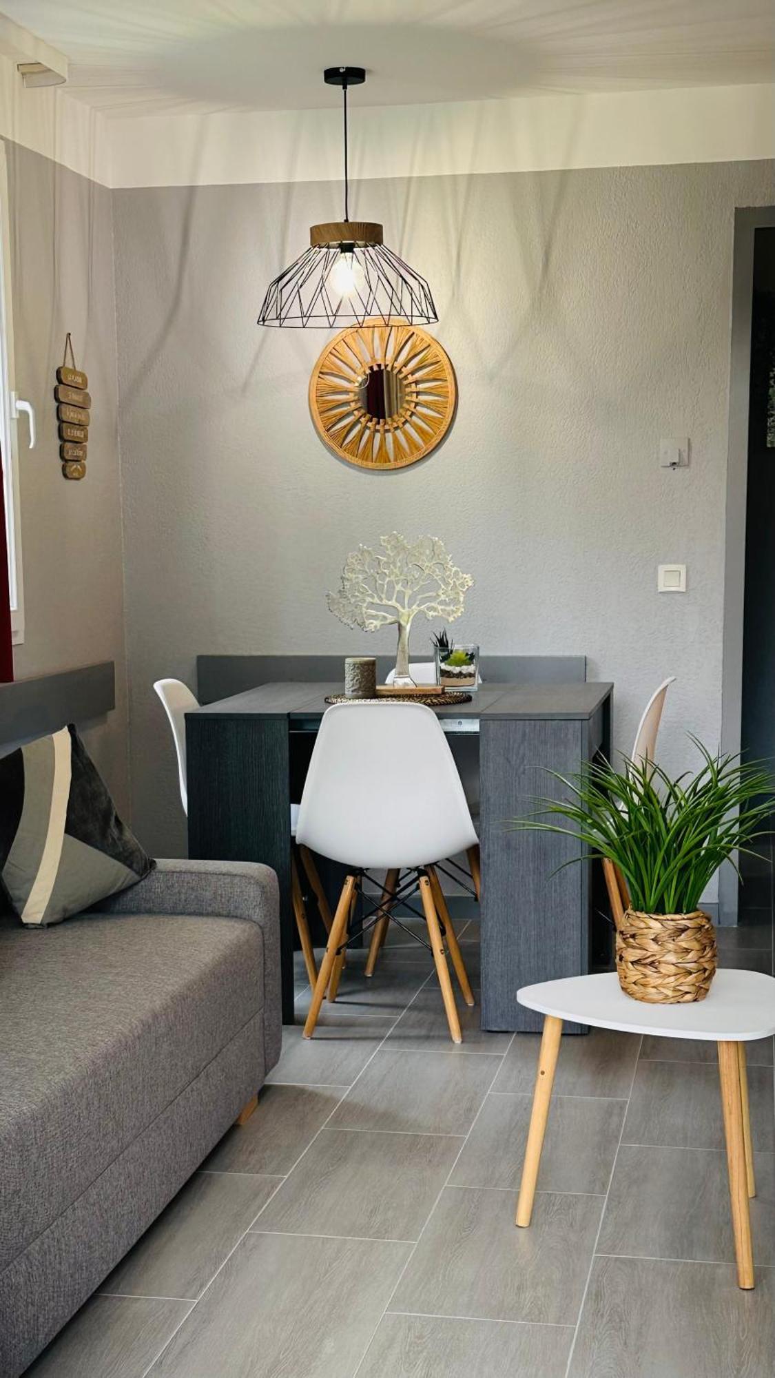 Appartement En Residence Pierre Et Vacance Au Golf Biscarrosse Εξωτερικό φωτογραφία